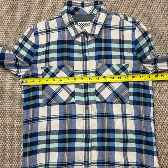 Vans Flannel Long Sleeve Plaid Button Up Shirt - Picture 9 of 11
